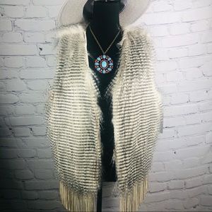 Marc New York/Andrew Marc. Faux fur Vest